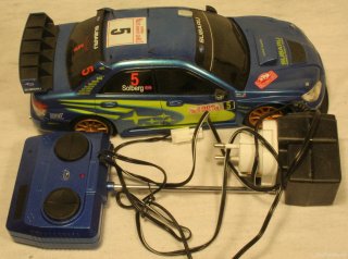 masinuta-cu-telecomanda-subaru-toate-piesele